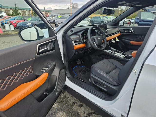 2025 Mitsubishi Outlander PHEV SEL S-AWC