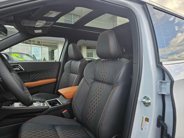2025 Mitsubishi Outlander PHEV SEL S-AWC