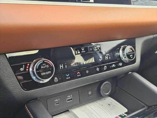 2025 Mitsubishi Outlander PHEV SEL S-AWC
