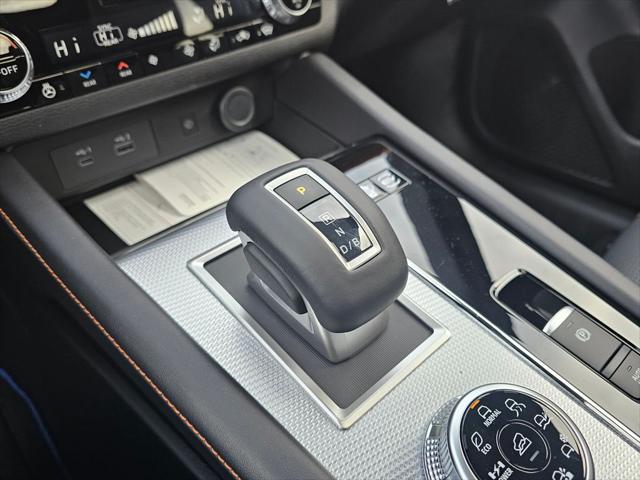 2025 Mitsubishi Outlander PHEV SEL S-AWC