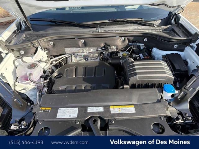 2026 Volkswagen Atlas Cross Sport SEL Premium R-Line
