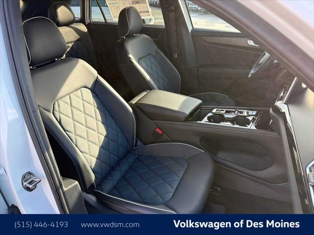 2026 Volkswagen Atlas Cross Sport SEL Premium R-Line