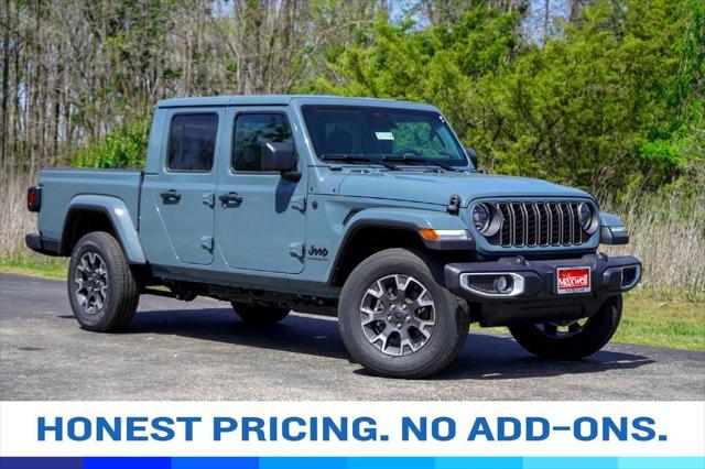 2026 Jeep Gladiator GLADIATOR SAHARA 4X4
