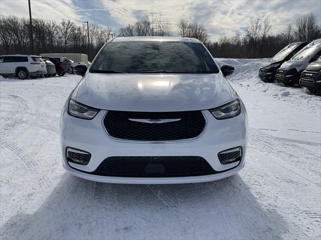 2026 Chrysler Pacifica PACIFICA LIMITED AWD