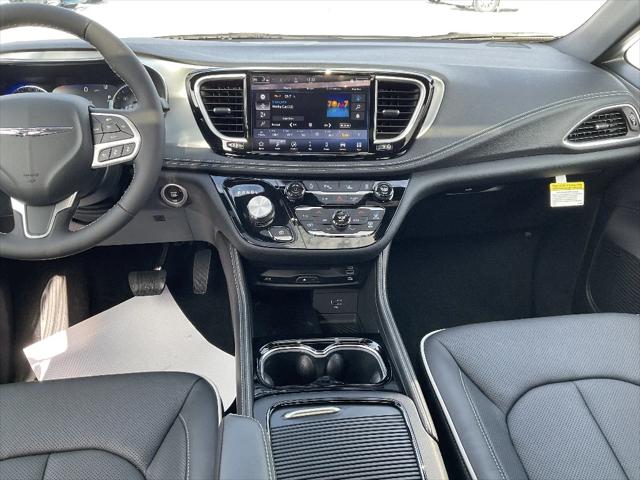 2026 Chrysler Pacifica Limited AWD
