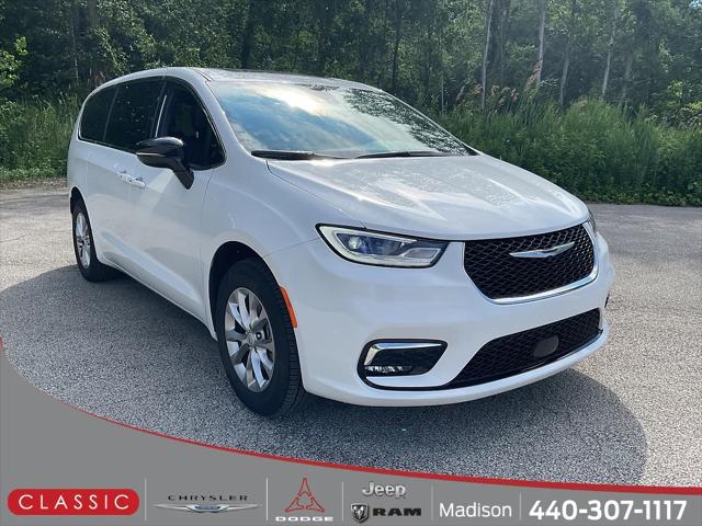 2026 Chrysler Pacifica Limited AWD for sale in Madison, OH
