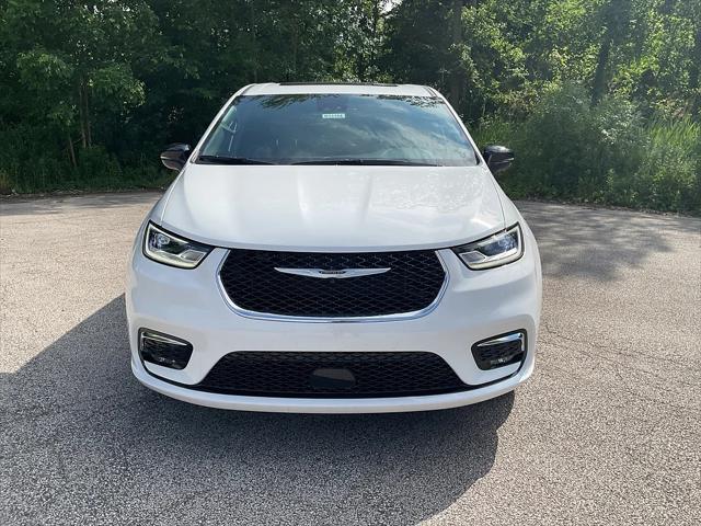 2026 Chrysler Pacifica Limited AWD