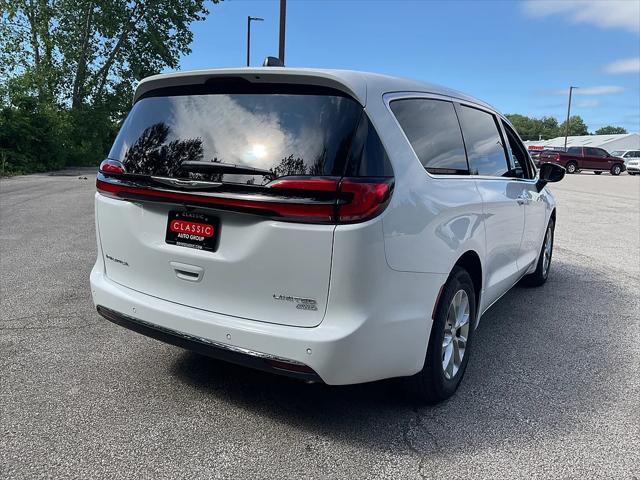 2026 Chrysler Pacifica Limited AWD