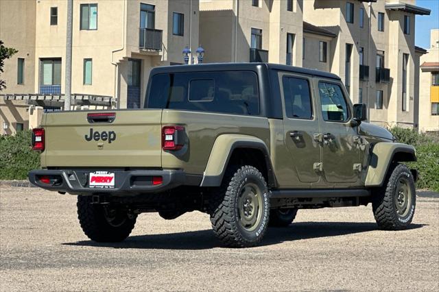 2026 Jeep Gladiator Sport