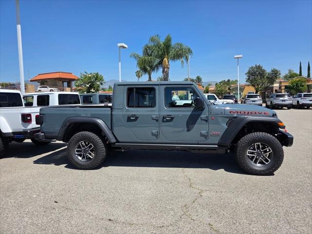 2026 Jeep Gladiator GLADIATOR MOJAVE 4X4