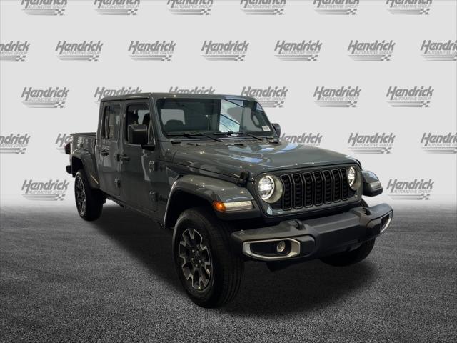 2026 Jeep Gladiator GLADIATOR SAHARA 4X4