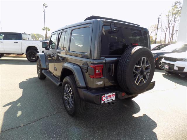 2026 Jeep Wrangler 4-Door Sahara 4x4