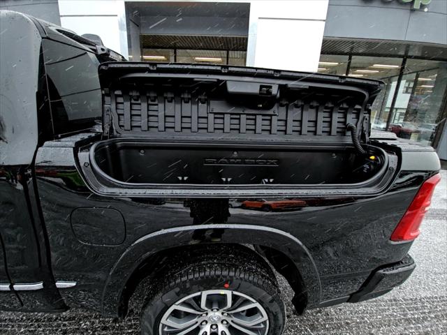 2026 Ram 1500 Tungsten Crew Cab 4x4 5'7" Box