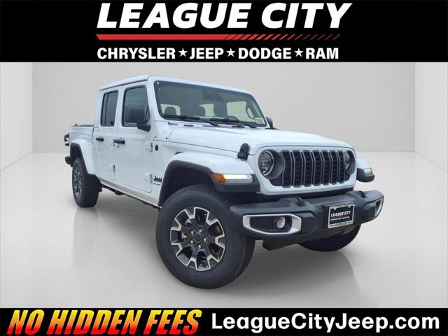 2026 Jeep Gladiator GLADIATOR SAHARA 4X4