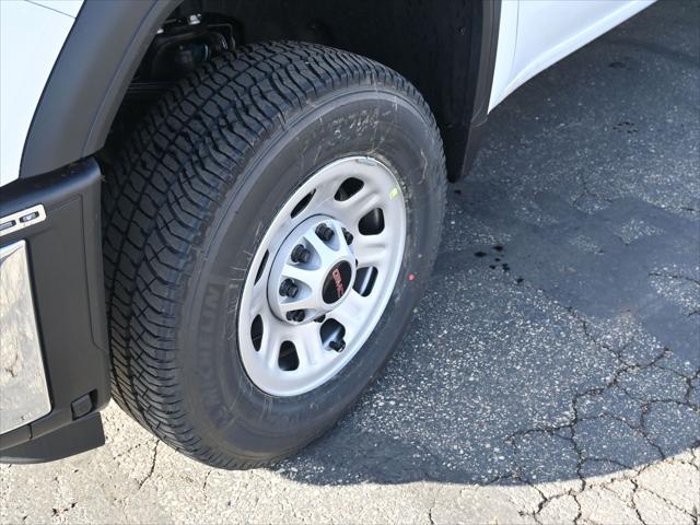 2026 GMC Sierra 3500HD Crew Cab, Long Bed, Pro Dual Rear Wheel, 4WD