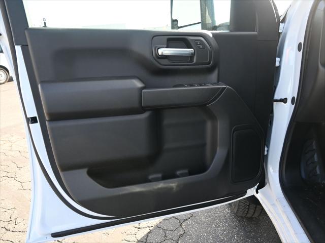 2026 GMC Sierra 3500HD Crew Cab, Long Bed, Pro Dual Rear Wheel, 4WD