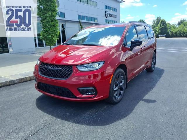 2026 Chrysler Pacifica Limited AWD