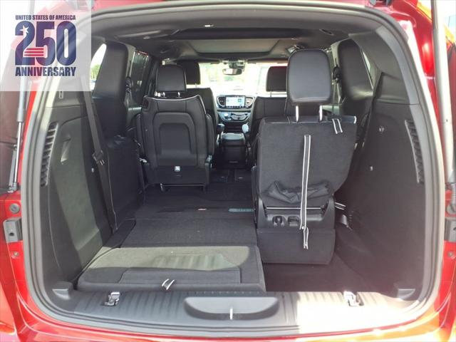 2026 Chrysler Pacifica Limited AWD