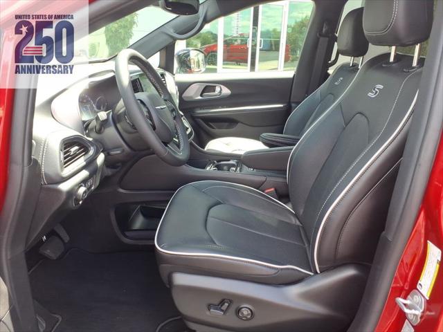 2026 Chrysler Pacifica Limited AWD