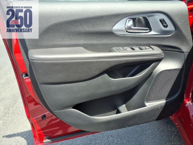 2026 Chrysler Pacifica Limited AWD