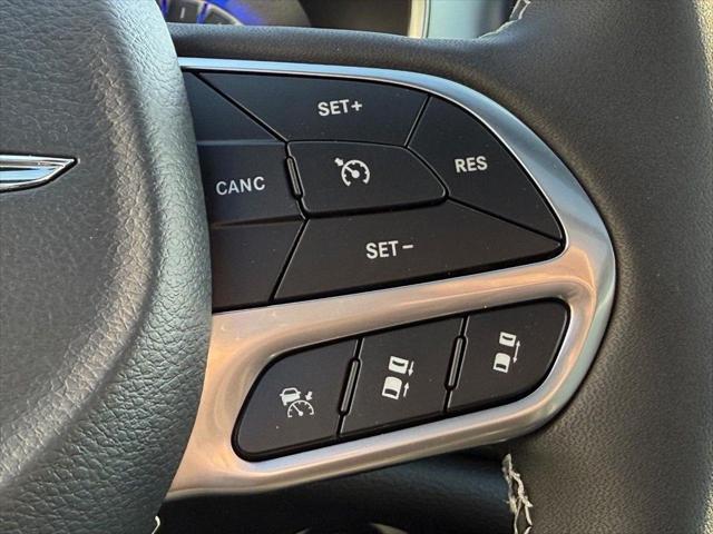 2026 Chrysler Pacifica Limited AWD