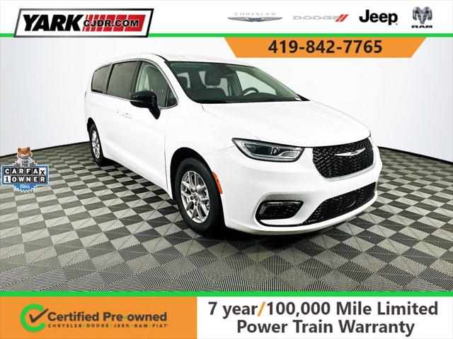 2024 Chrysler Pacifica Touring L