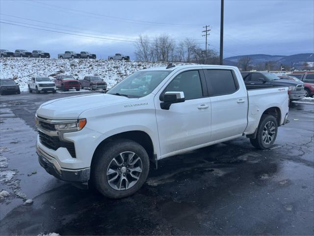 2022 Chevrolet Silverado 1500 4WD Crew Cab Short Bed LT with 2FL 2022 Chevrolet Silverado 1500 4WD Crew Cab Short Bed LT with 2FL