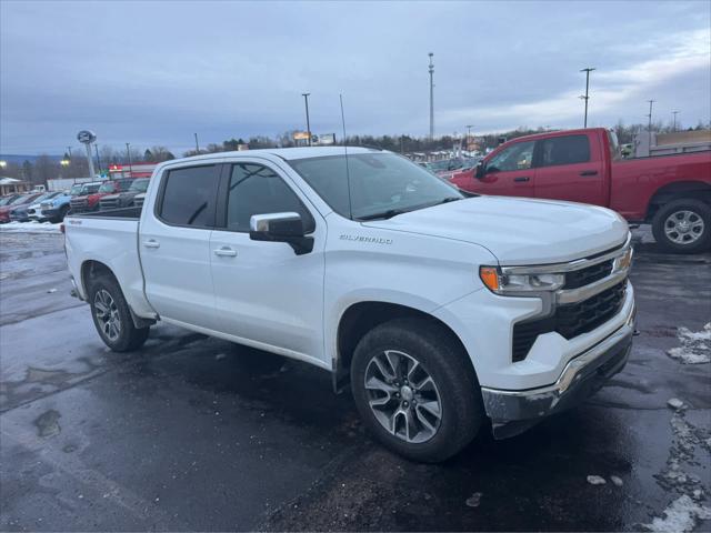 2022 Chevrolet Silverado 1500 4WD Crew Cab Short Bed LT with 2FL 2022 Chevrolet Silverado 1500 4WD Crew Cab Short Bed LT with 2FL
