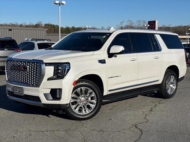 2022 GMC Yukon XL 4WD Denali 2022 GMC Yukon XL 4WD Denali