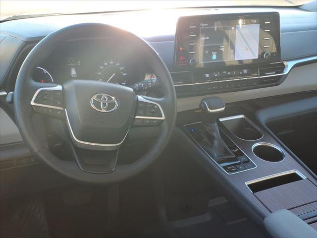 2022 Toyota Sienna XLE