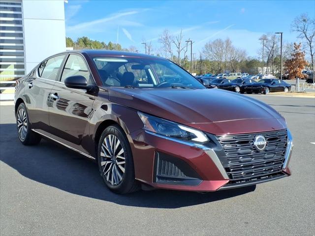 2024 Nissan Altima SV FWD