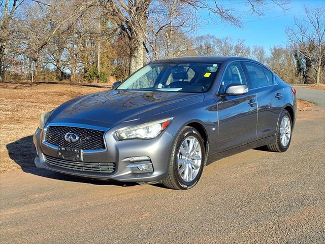 2015 INFINITI Q50 Premium