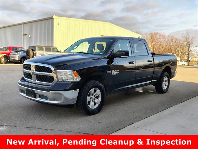 2019 RAM 1500 Classic SLT Crew Cab 4x4 64 Box