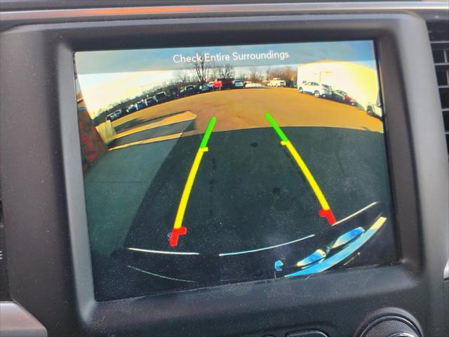 2019 RAM 1500 Classic SLT Crew Cab 4x4 64 Box