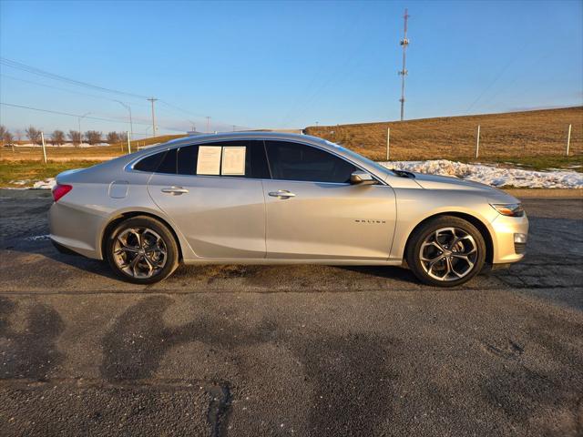 2022 Chevrolet Malibu FWD LT