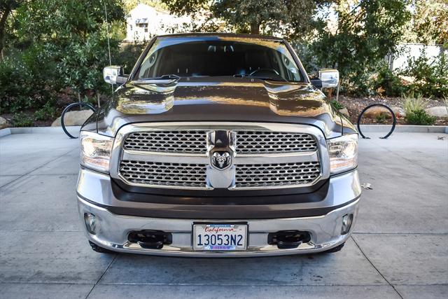 2018 RAM 1500 Laramie Crew Cab 4x4 57 Box