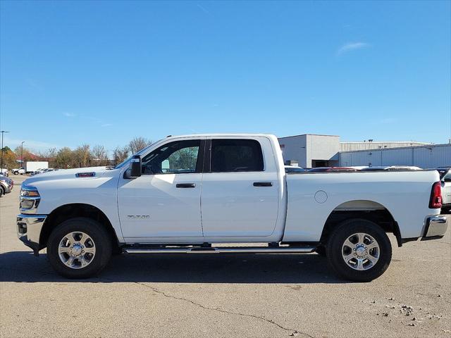 2025 RAM 2500 Big Horn Crew Cab 4x4 64 Box