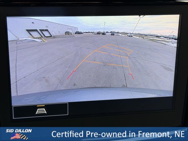 2023 Chevrolet Traverse AWD LT Cloth