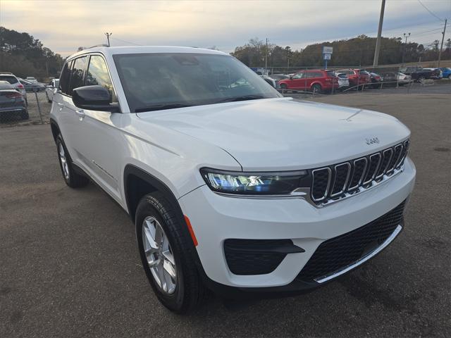 2025 Jeep Grand Cherokee Laredo X 4x2