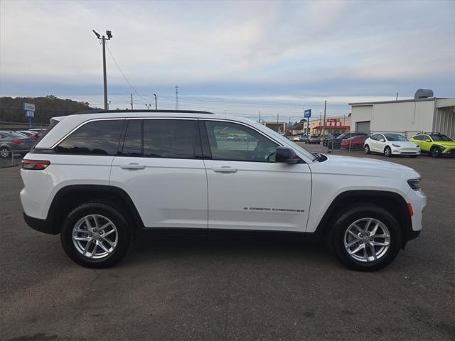 2025 Jeep Grand Cherokee Laredo X 4x2