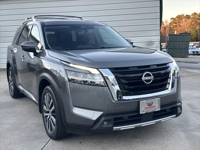 2022 Nissan Pathfinder Platinum 2WD 2022 Nissan Pathfinder Platinum 2WD