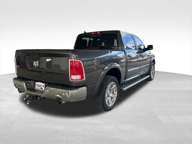 2018 RAM 1500 Laramie Crew Cab 4x2 57 Box