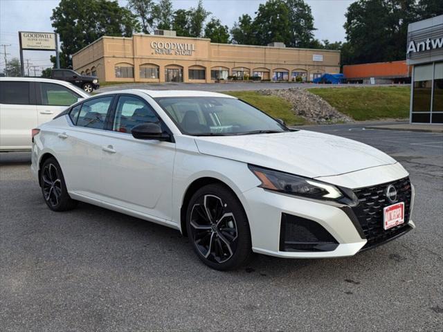 2024 Nissan Altima SR FWD