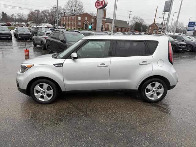 2017 Kia Soul Base 2017 Kia Soul Base
