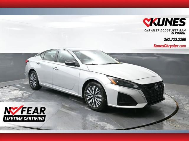 2024 Nissan Altima SV FWD
