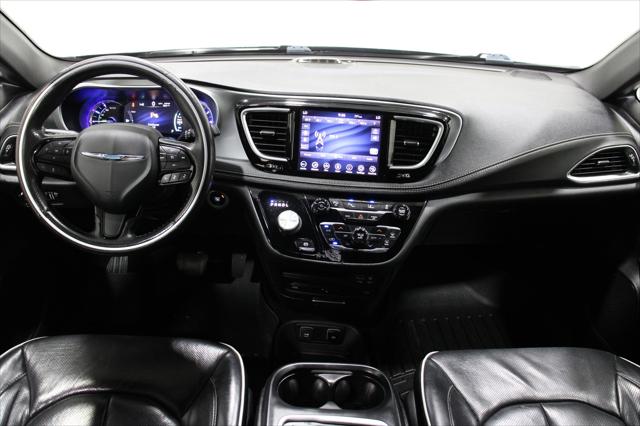 2020 Chrysler Pacifica Hybrid Limited