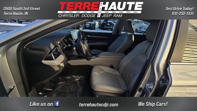 2023 Toyota Camry SE