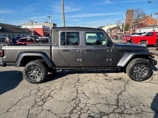 2026 Jeep Gladiator GLADIATOR SPORT S 4X4