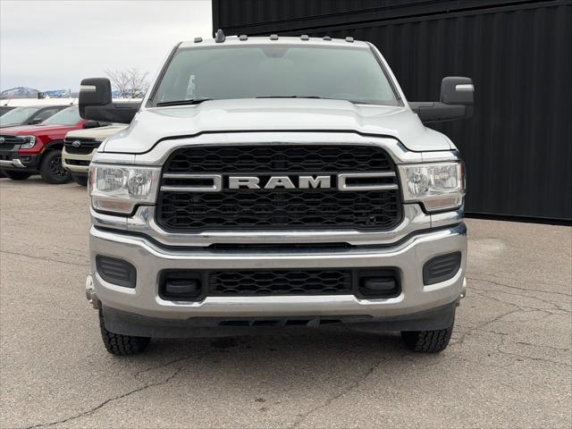 2023 RAM 3500 Chassis Tradesman/SLT