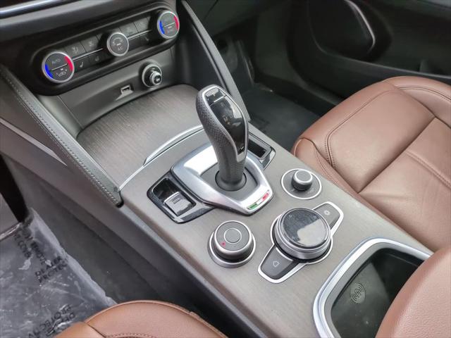 2023 Alfa Romeo Stelvio Ti AWD